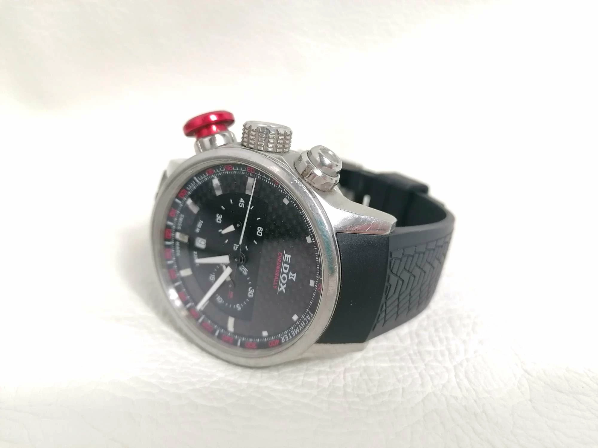 szwajcarski-zegarek-edox-wrc-chronorally-kolor-czarny