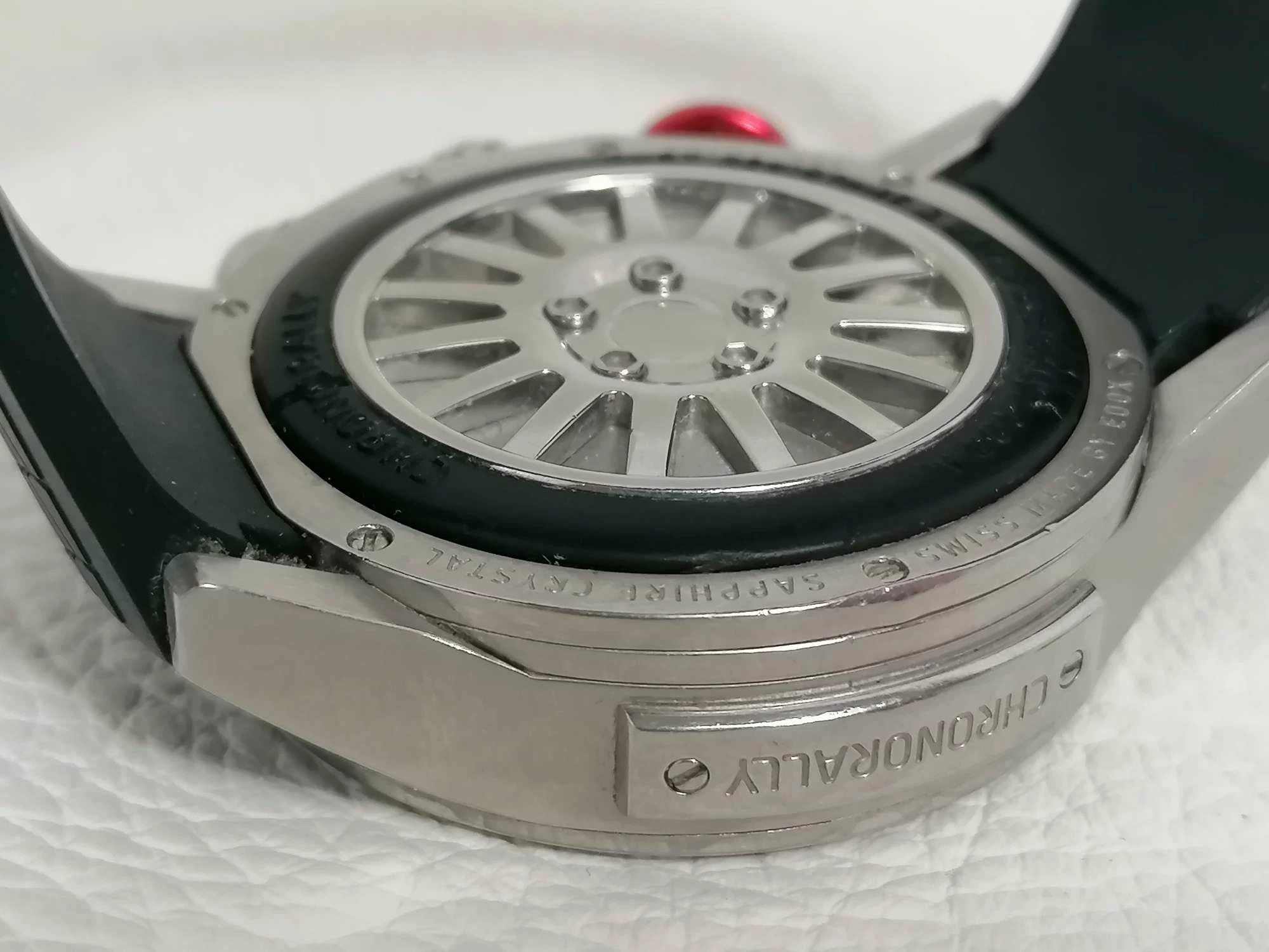 szwajcarski-zegarek-edox-wrc-chronorally-typ-nareczny