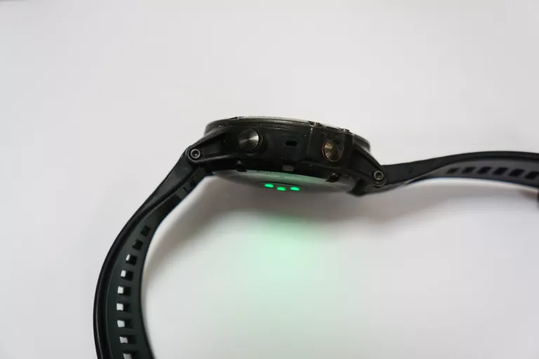 zegarek-sportowy-garmin-fenix-5x-material-paska-guma