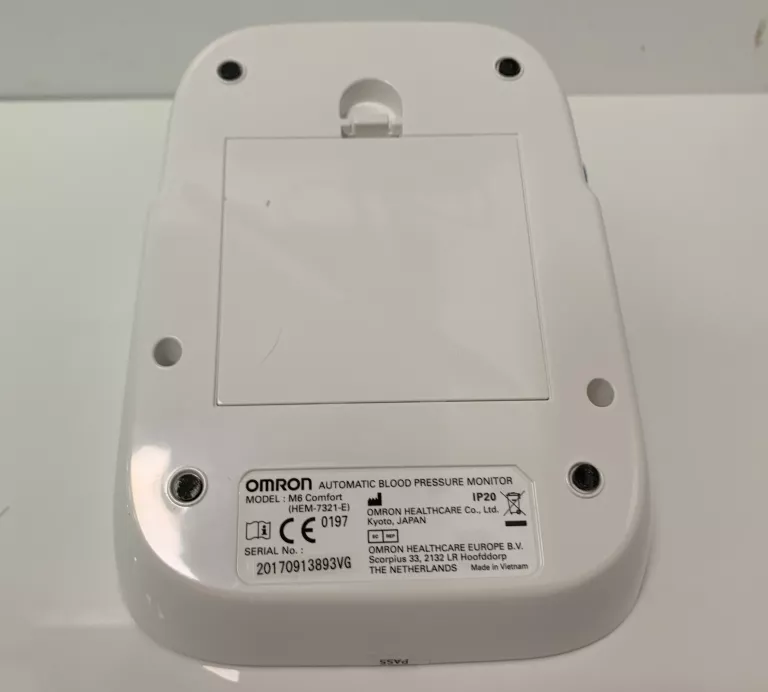 cisnieniomierz-omron-m6-comfort-hem-7231-e-polecam-wyrob-medyczny-nie