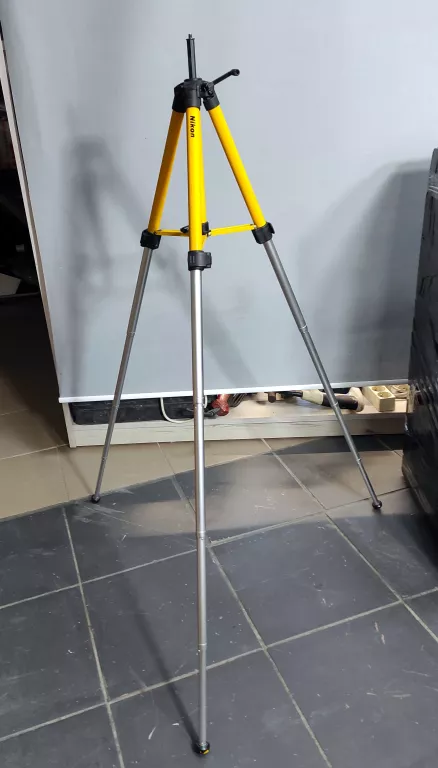 STATYW NIKON ŻÓŁTY 1,2M