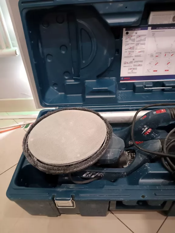 BOSCH SZLIFIERKA DO ŚCIAN GIPSU ŻYRAFA GTR 550+WALIZKA+PARAGON