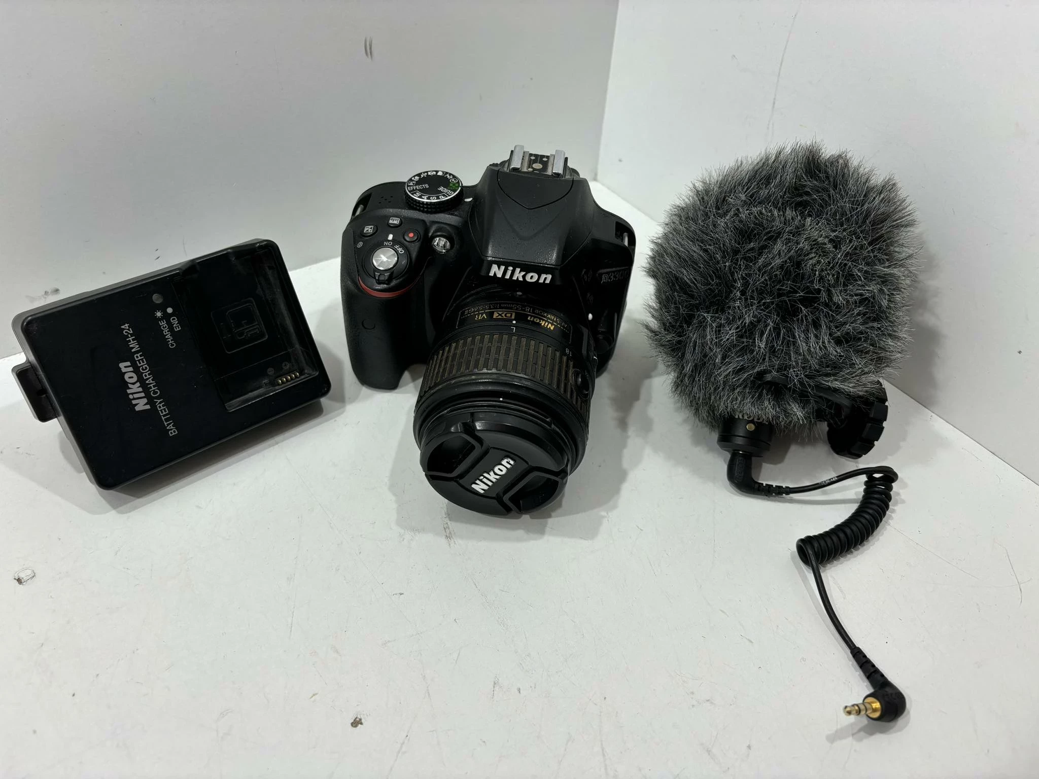 aparat-lustrzanka-nikon-d3300-lad-mikrofon-legnicka-66-wroclaw