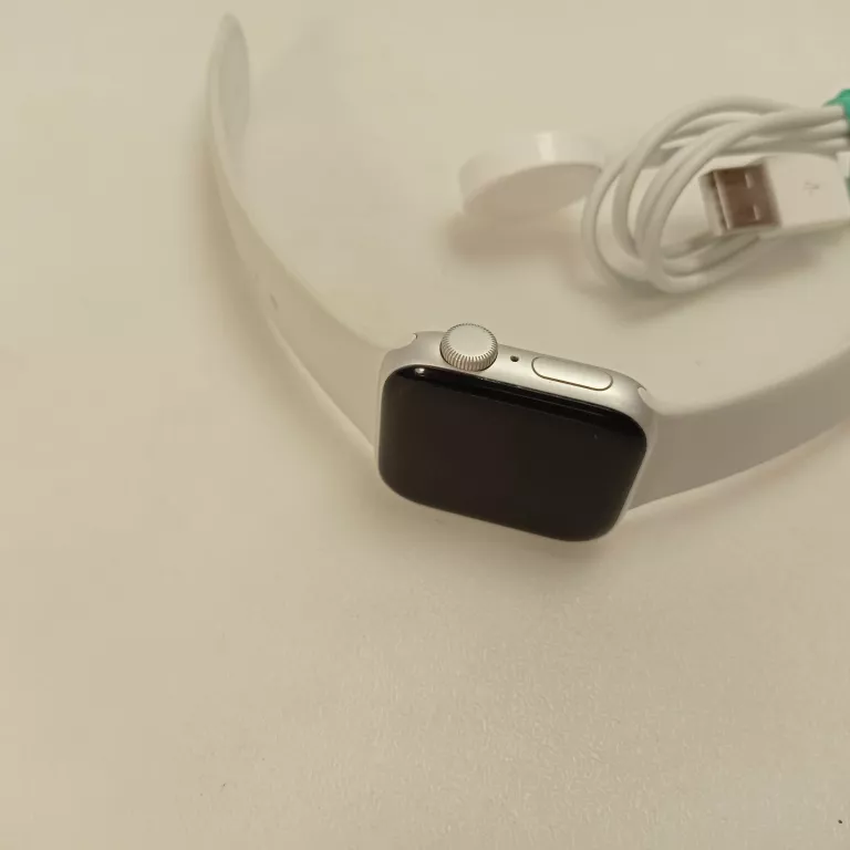 SAMRTWATCH APPLE WATCH SE