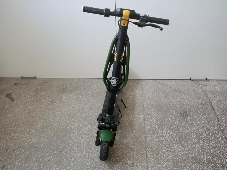HULAJNOGA ELEKTRYCZNA JEEP 2XE ADVENTURER GWARANCJA