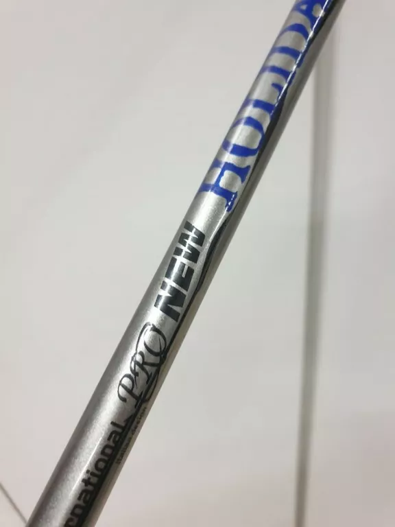 BAT INTERNATIONAL HOLIDAY GR 10-40 3M