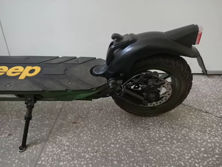 HULAJNOGA ELEKTRYCZNA JEEP 2XE ADVENTURER GWARANCJA