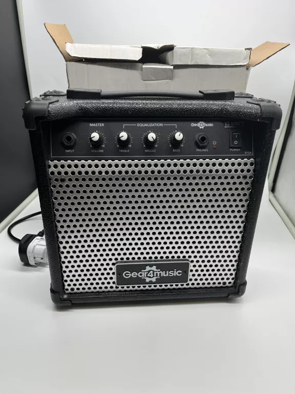 WZMACNIACZ GITAROWY GEAR4MUSIC 15W MAŁY