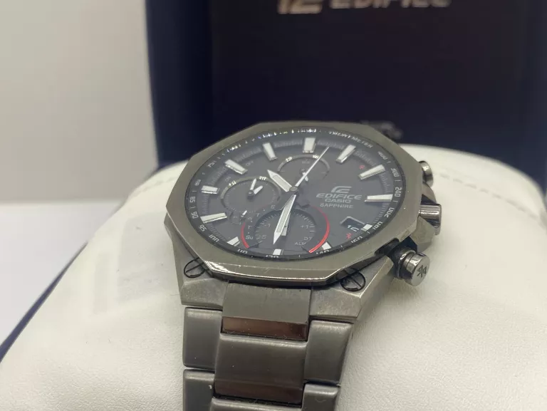 ZEGAREK CASIO EDIFICE EQB-1000 5639