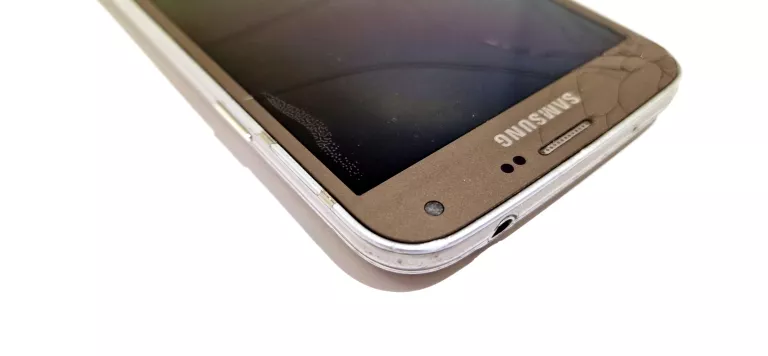 SMSUNG GALAXY S5 NEO DZIAŁAŁ,OBECNIE NIE ŁADUJE,NIE MOŻNA WŁĄCZYĆ,STŁUCZON