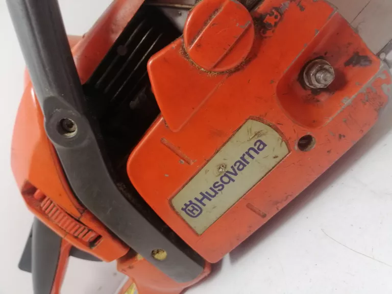PIŁA SPALINOWA HUSQVARNA 135