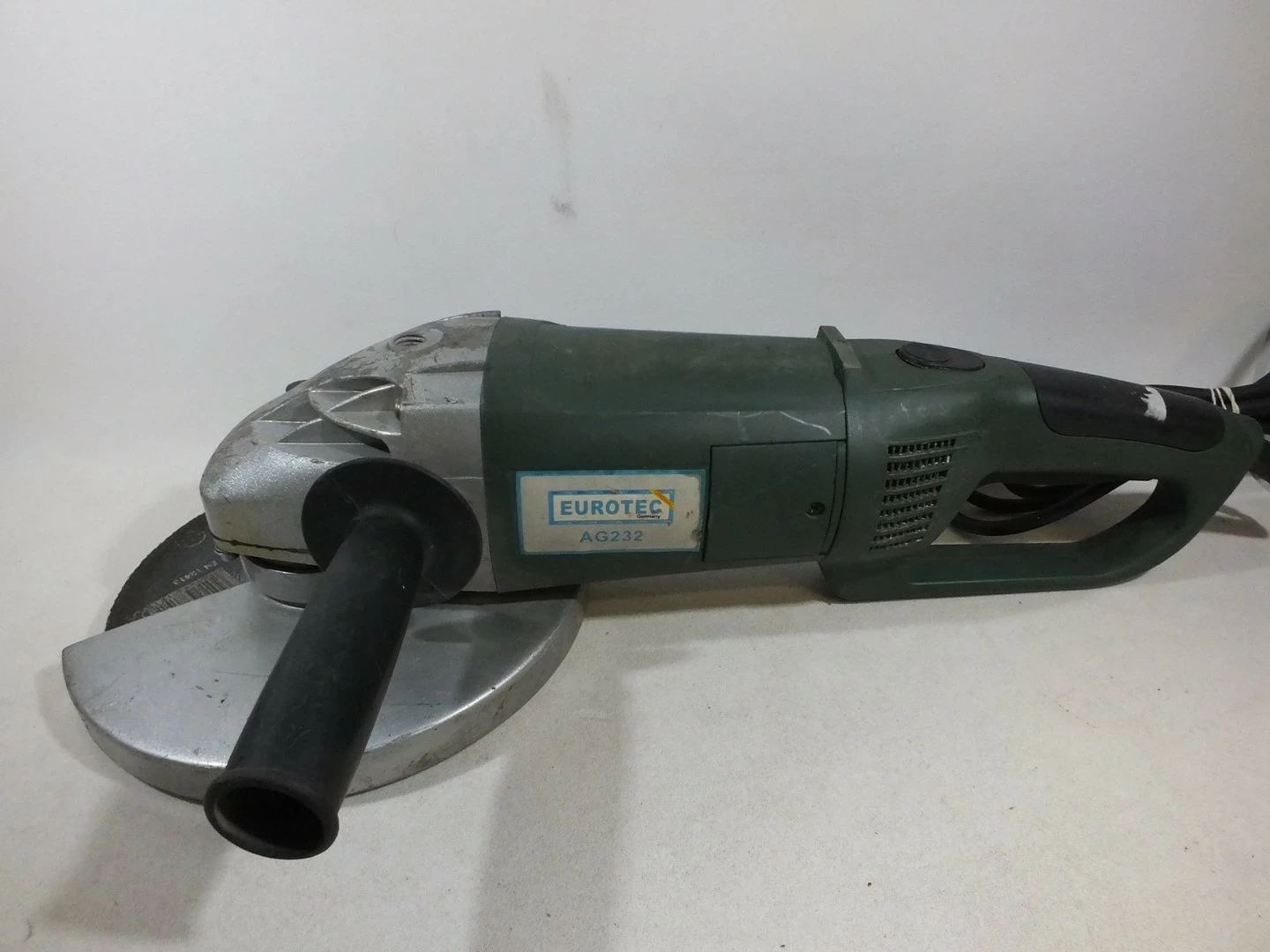 szlifierka-katowa-eurotec-ag-232-bn-kod-producenta-123