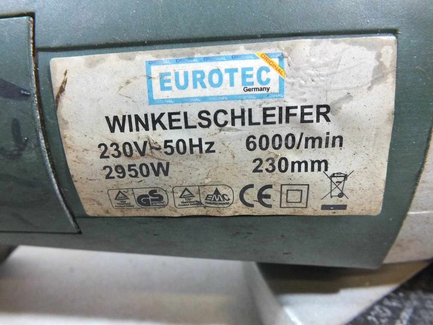 szlifierka-katowa-eurotec-ag-232-bn-rodzaj-zasilania-sieciowe