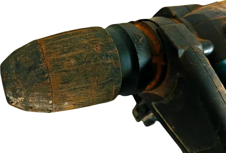 MŁOT UDAROWO-OBROTOWY MAKITA HR4011C WALIZKA