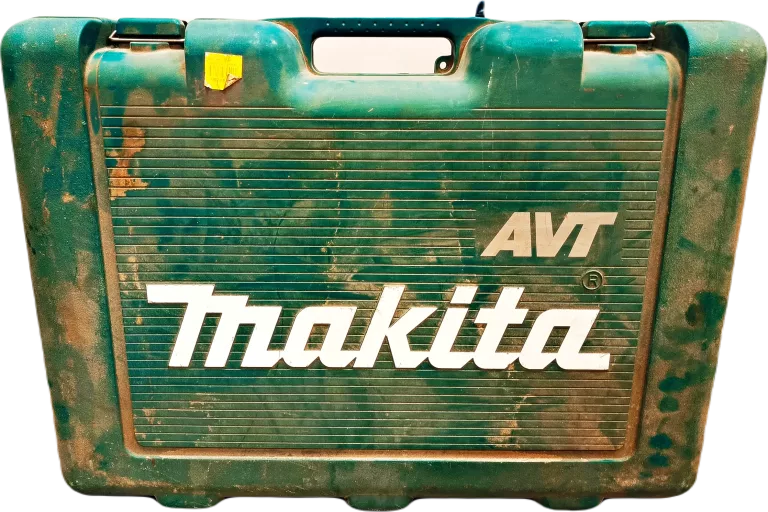 MŁOT UDAROWO-OBROTOWY MAKITA HR4011C WALIZKA