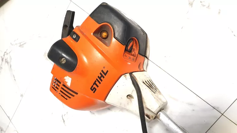KOSA SPALINOWA STIHL FS 240
