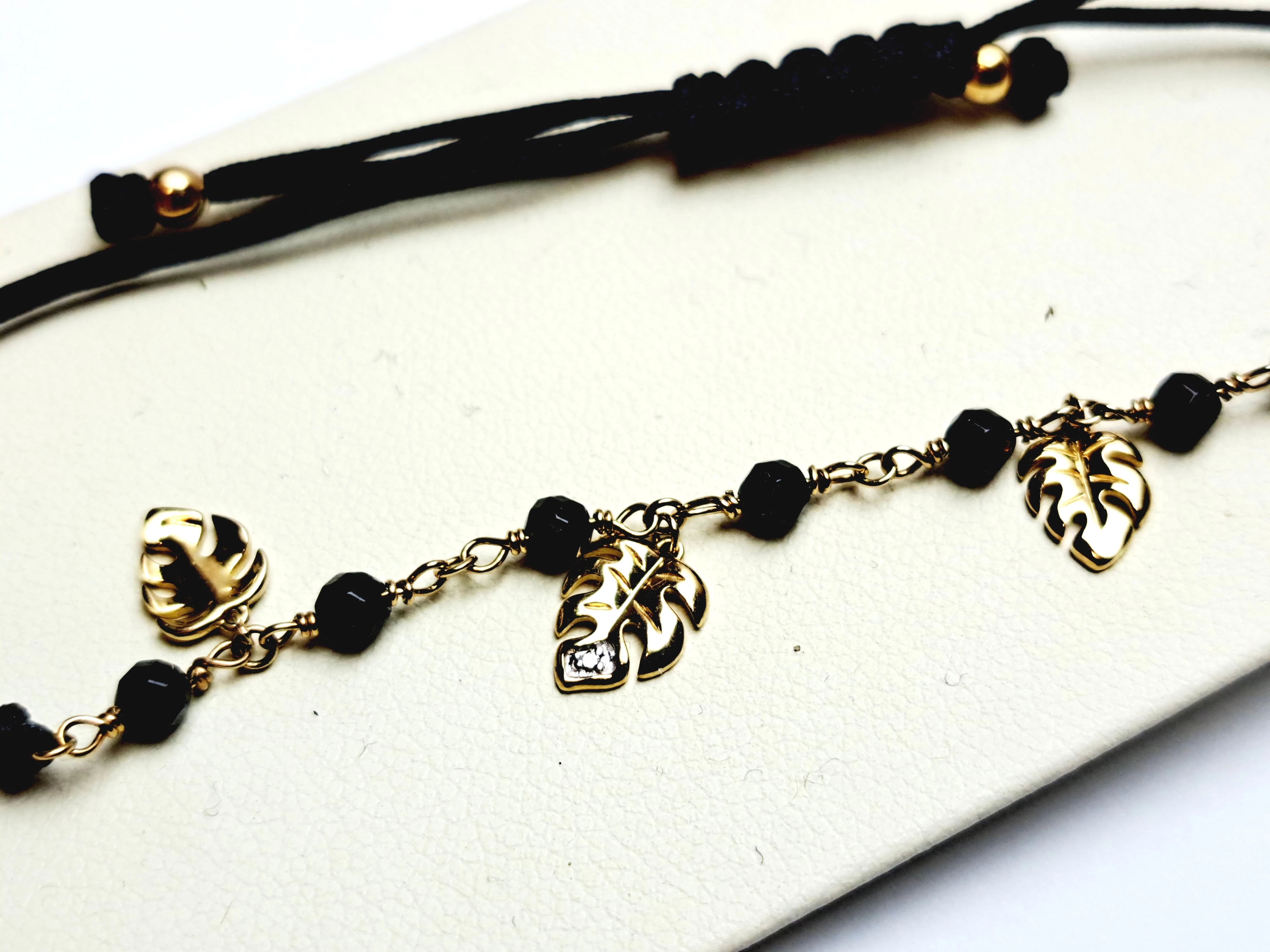 bransoletka-apart-zlota-na-rzemyku-z-diamencikiem-zloto-375-certyfikat-marka-bez-marki