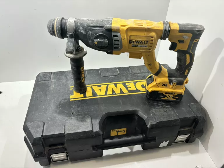 MŁOTOWIERTARKA DEWALT DCH263 WALIZKA