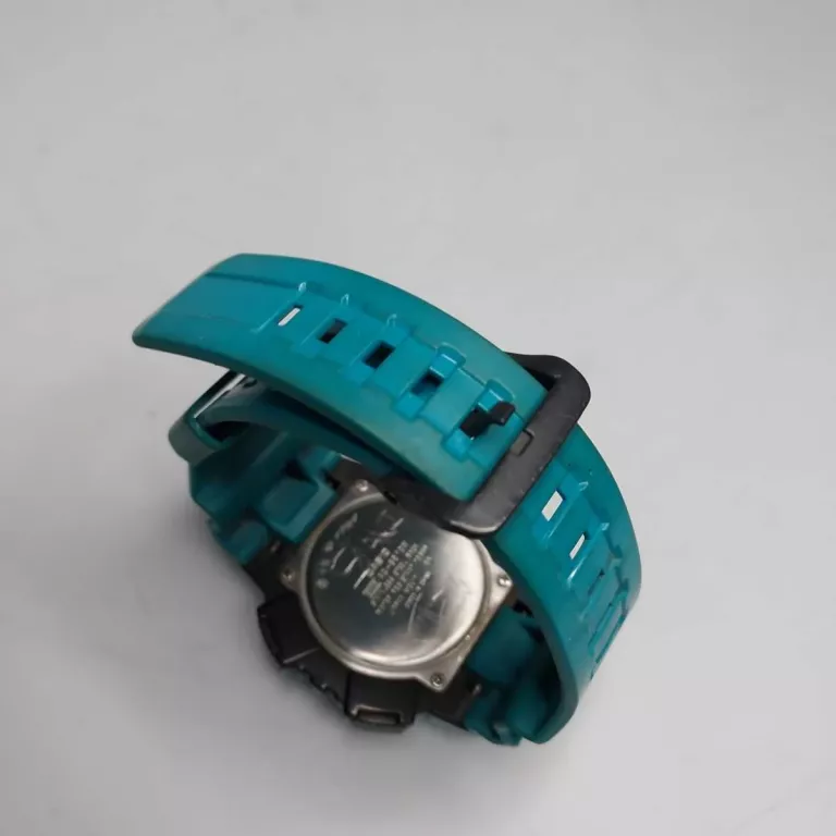 zegarek-casio-aq-s810w-mechanizm-bateria-sloneczna