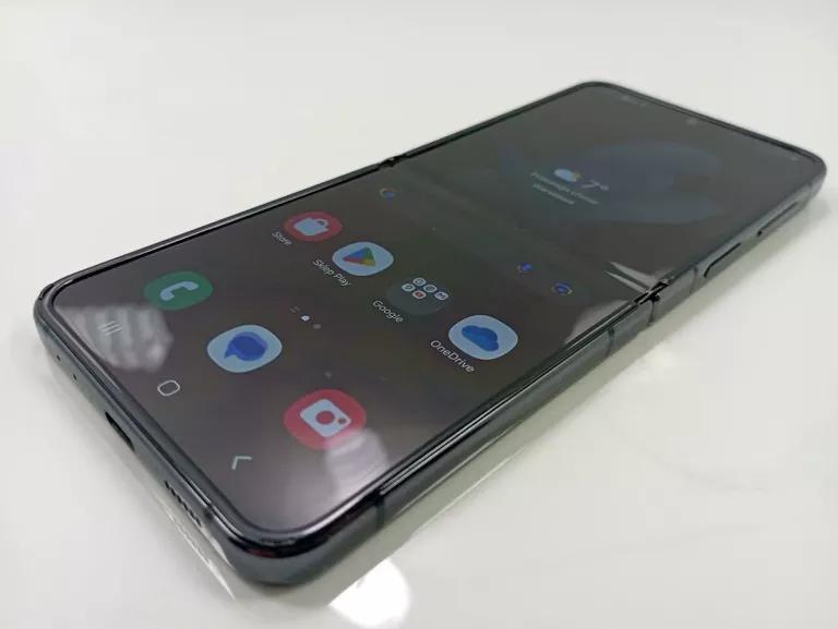 TELEFON SAMSUNG GALAXY Z FLIP 4 8/128GB #TMOBILE