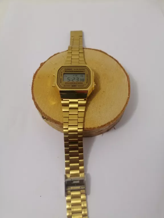 zegarek-casio-vintage-a168-typ-nareczny