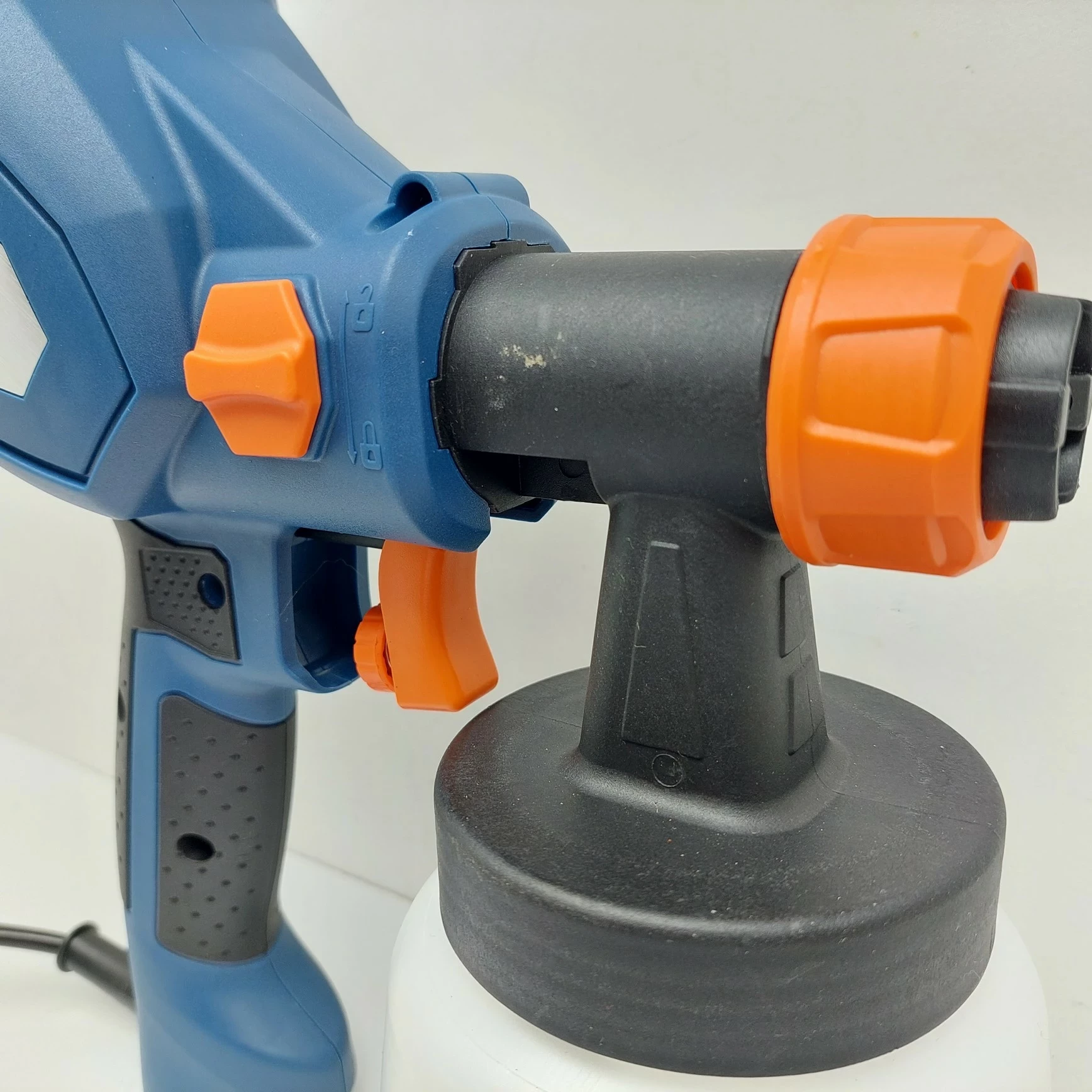 pistolet-natryskowy-dexter-pld-3120-zasilanie-elektryczne