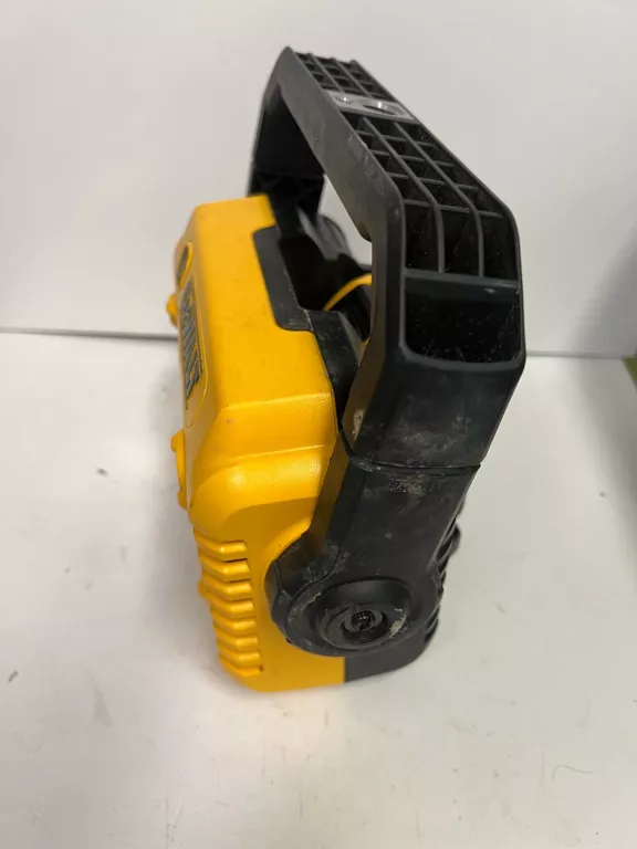LAMPA LED AKU DEWALT DCL077 18V 2000 LM + AKU 5AH