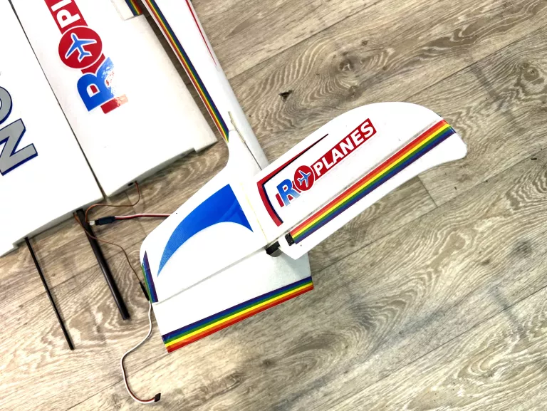 MODEL SAMOLOTU RPL- ORION ARF OPIS