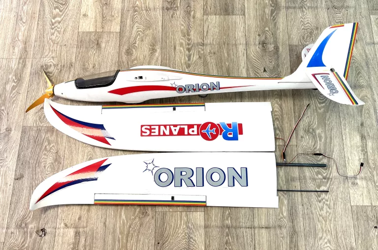 model-samolotu-rpl-orion-arf-opis-osiedle-czecha-96-poznan