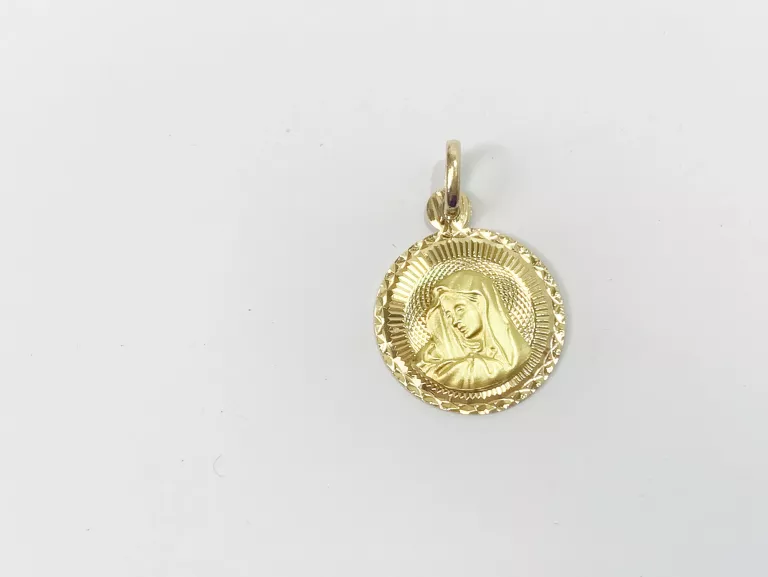 ŚLICZNY ZŁOTY MEDALIK 18CT 2,47G
