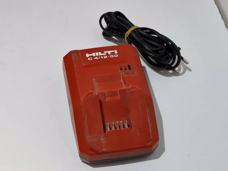 LASER KRZYRZOWY HILTI PM 40-MG KOMPLET Z WALIZKĄ I STATYWEM!!