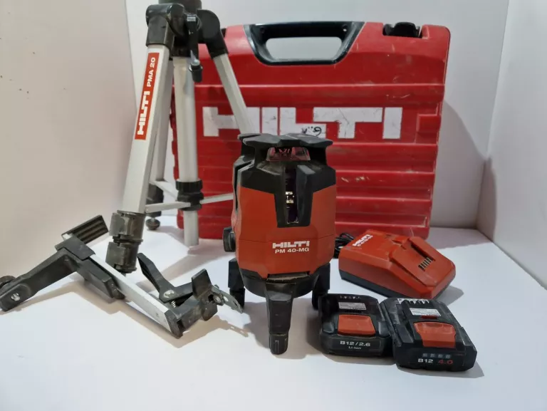 LASER KRZYRZOWY HILTI PM 40-MG KOMPLET Z WALIZKĄ I STATYWEM!!