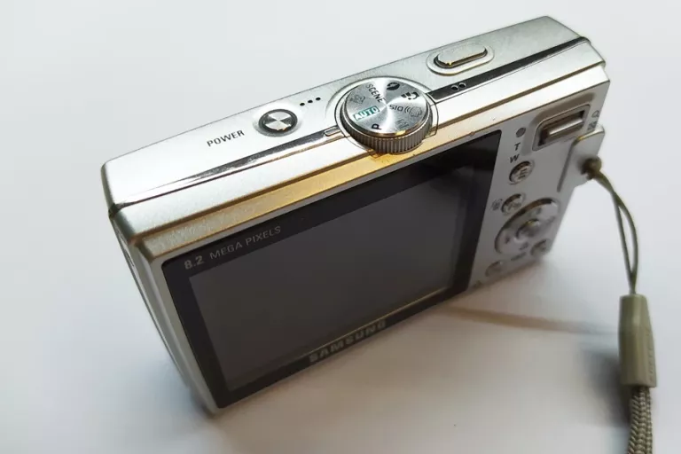 APARAT SAMSUNG L100