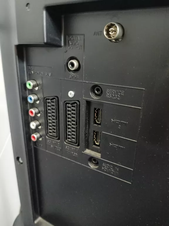 TELEWIZOR LCD SHARP LC32FH510E