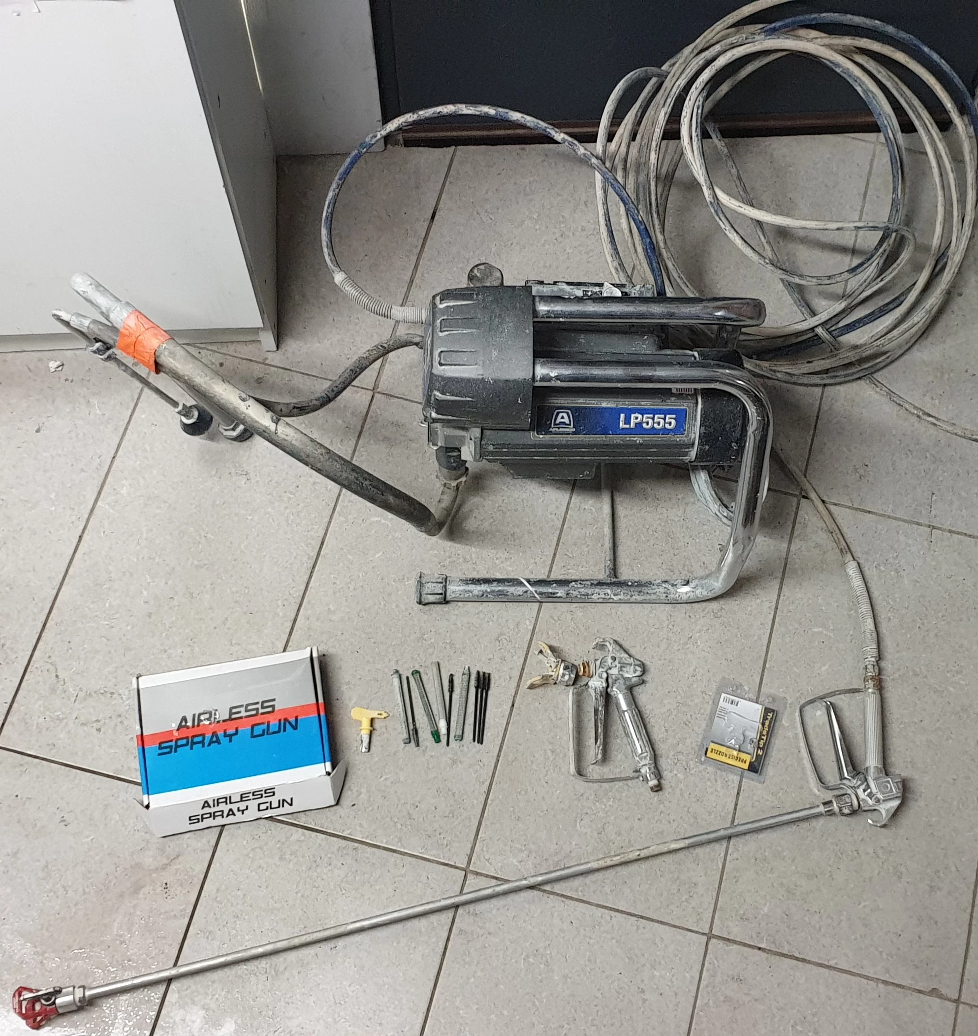 agregat-malarski-airlessco-lp-555-17m197-2-pistolety-dysze-warszawska-162-lomianki