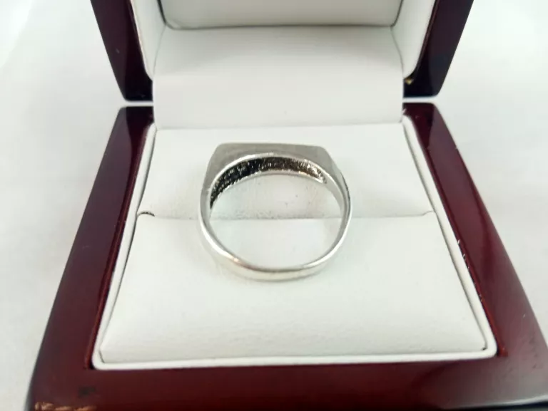 srebrny-geometryczny-pierscionek-376gr-925pr-r17-kamien-17088-128