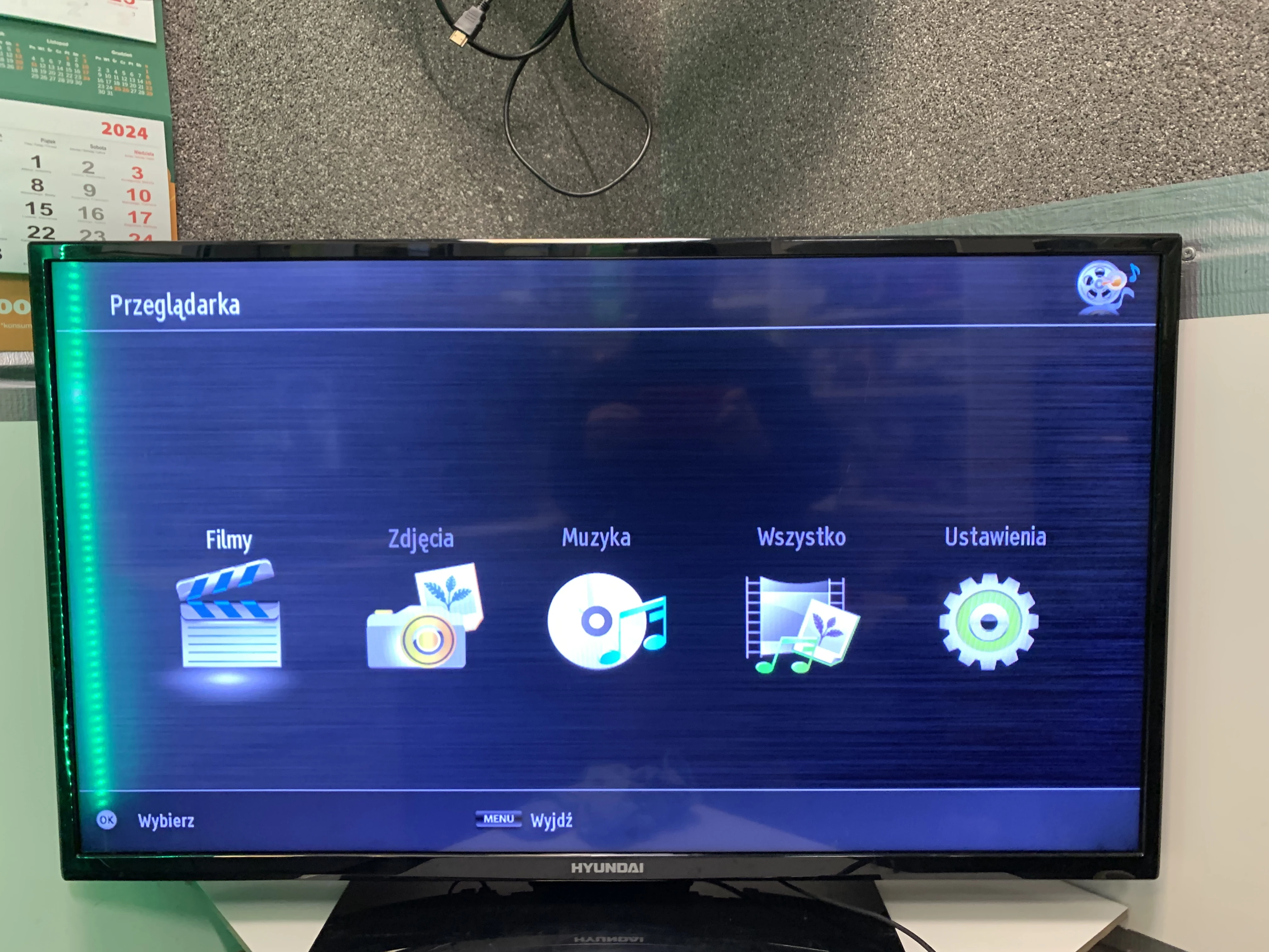 telewizor-hyundai-flp40t111-full-hd-polecam-stan-uzywany