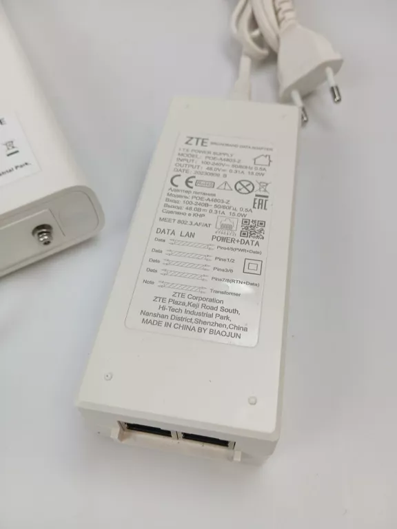 ROUTER ZTE MC889 ODU 5G + T3000 802.11AX (WI-FI 6)
