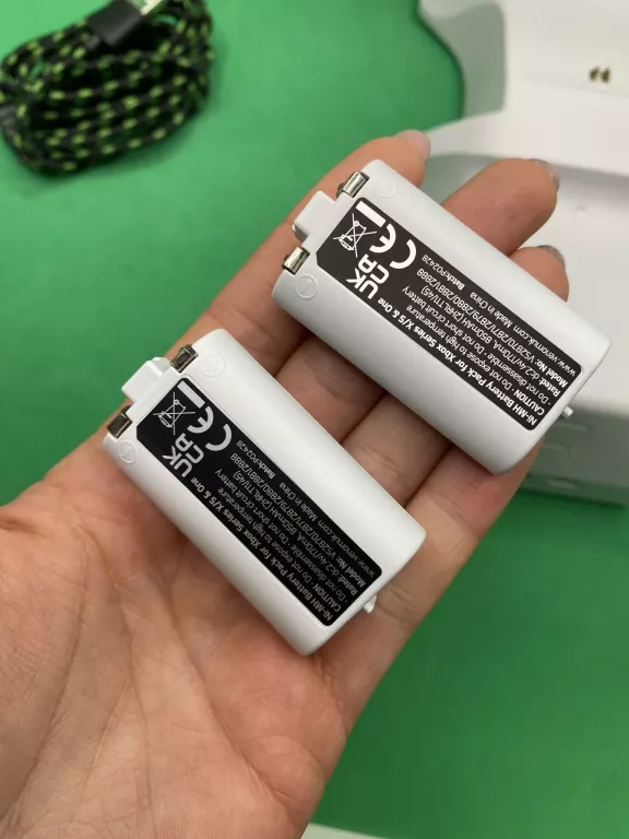 ŁADOWARKA XBOX SERIES X TWIN DOCKING