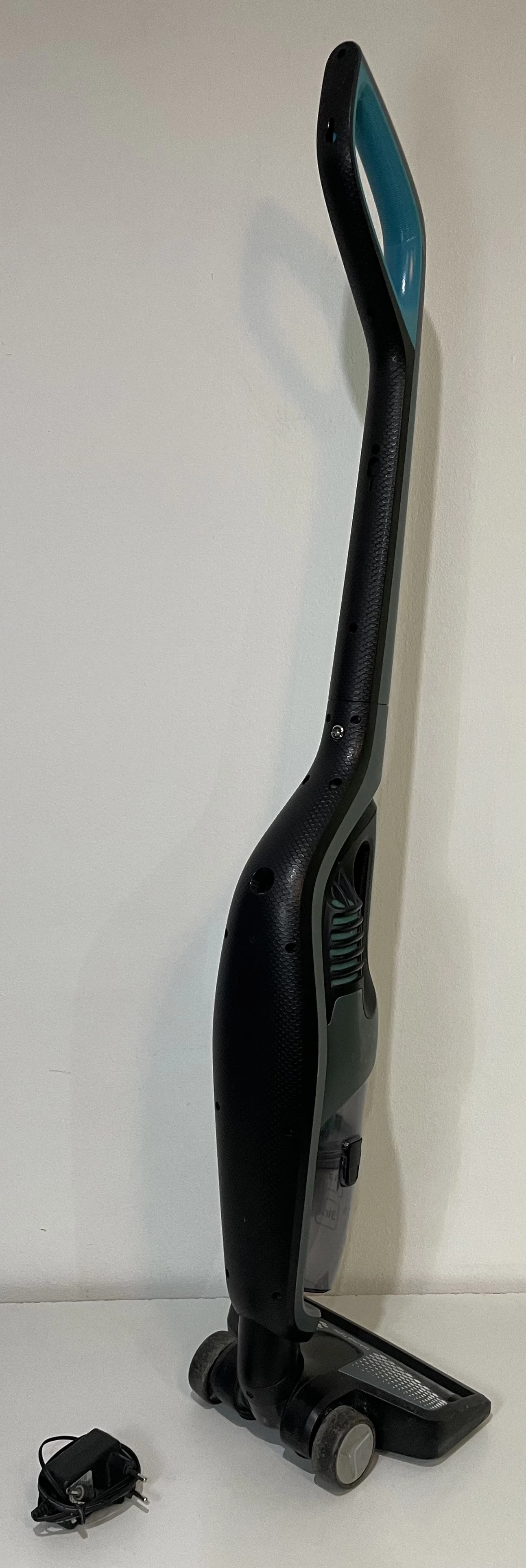 odkurzacz-philips-powerpro-aqua-3w1-ean-gtin-8710103772897