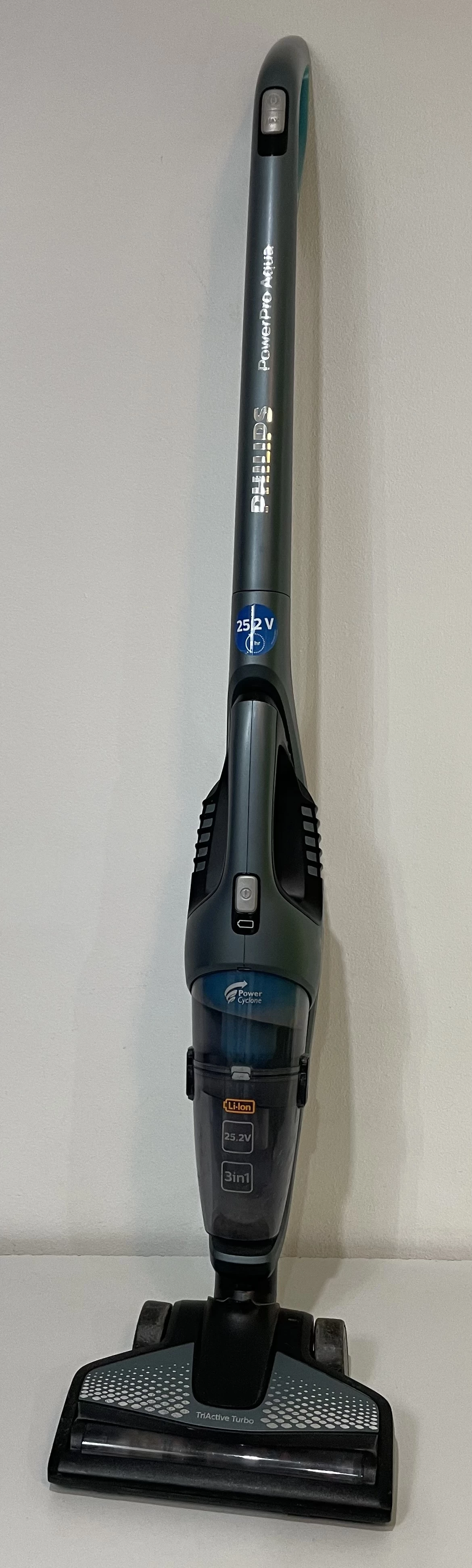 odkurzacz-philips-powerpro-aqua-3w1-przemyslowa-1-wegrow