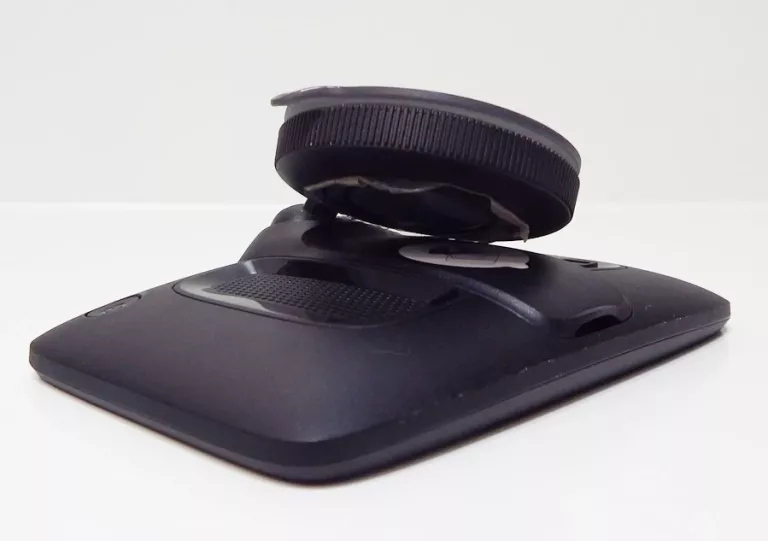 nawigacja-samochodowa-tomtom-go-classic-stan-uzywany