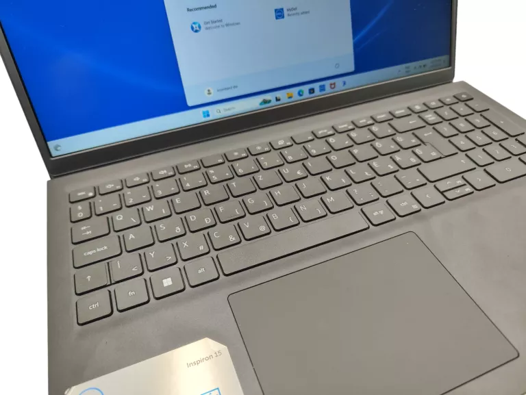 LAPTOP DELL INSPIRON 15 3520 + ZASILACZ