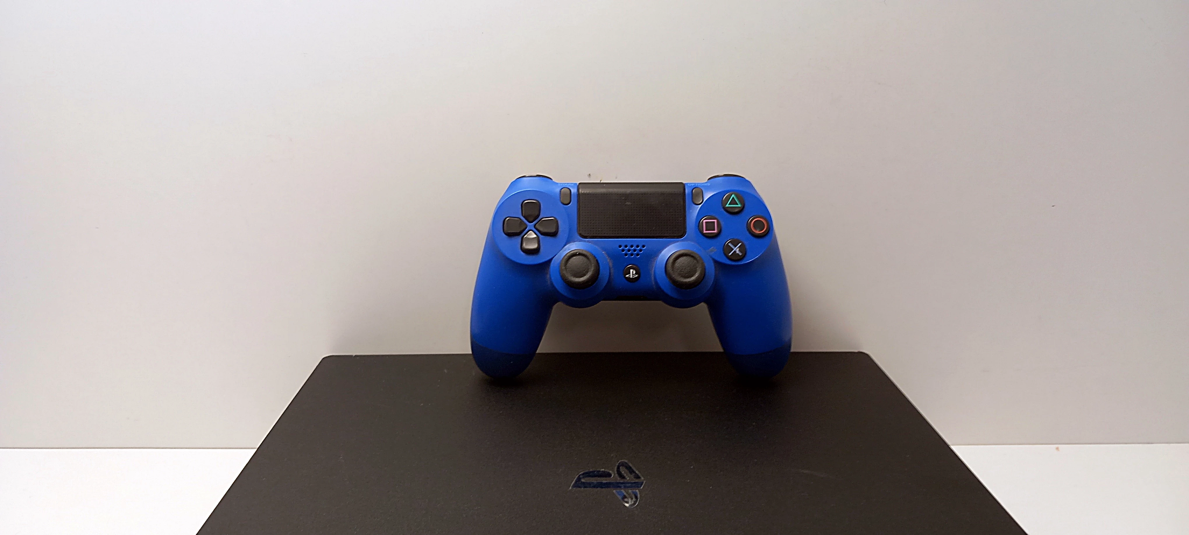 konsola-ps4-pro-1tb-kod-producenta-9753414