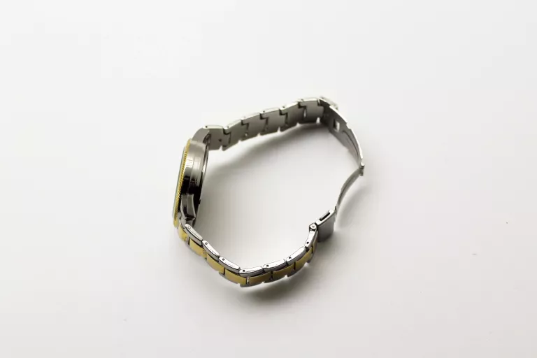 ZEGAREK GENEVA Y 385