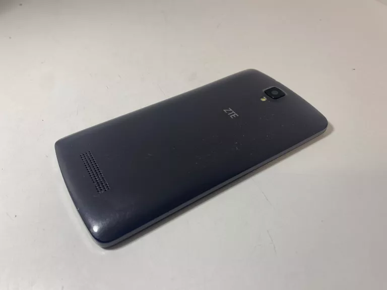 TELEFON ZTE BLADE L5 USZKODZONY