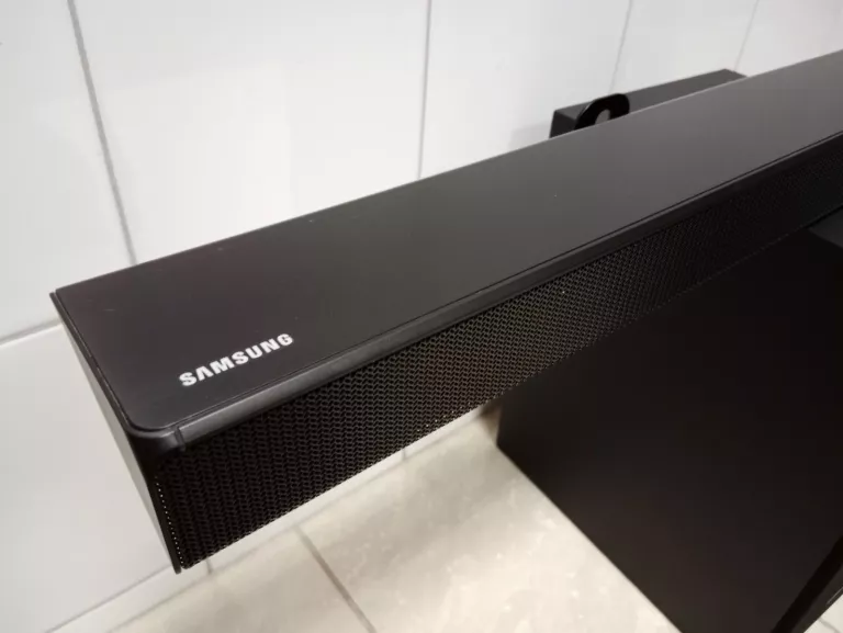 soundbar-samsung-hw-r550en-ean-gtin-8801643718183
