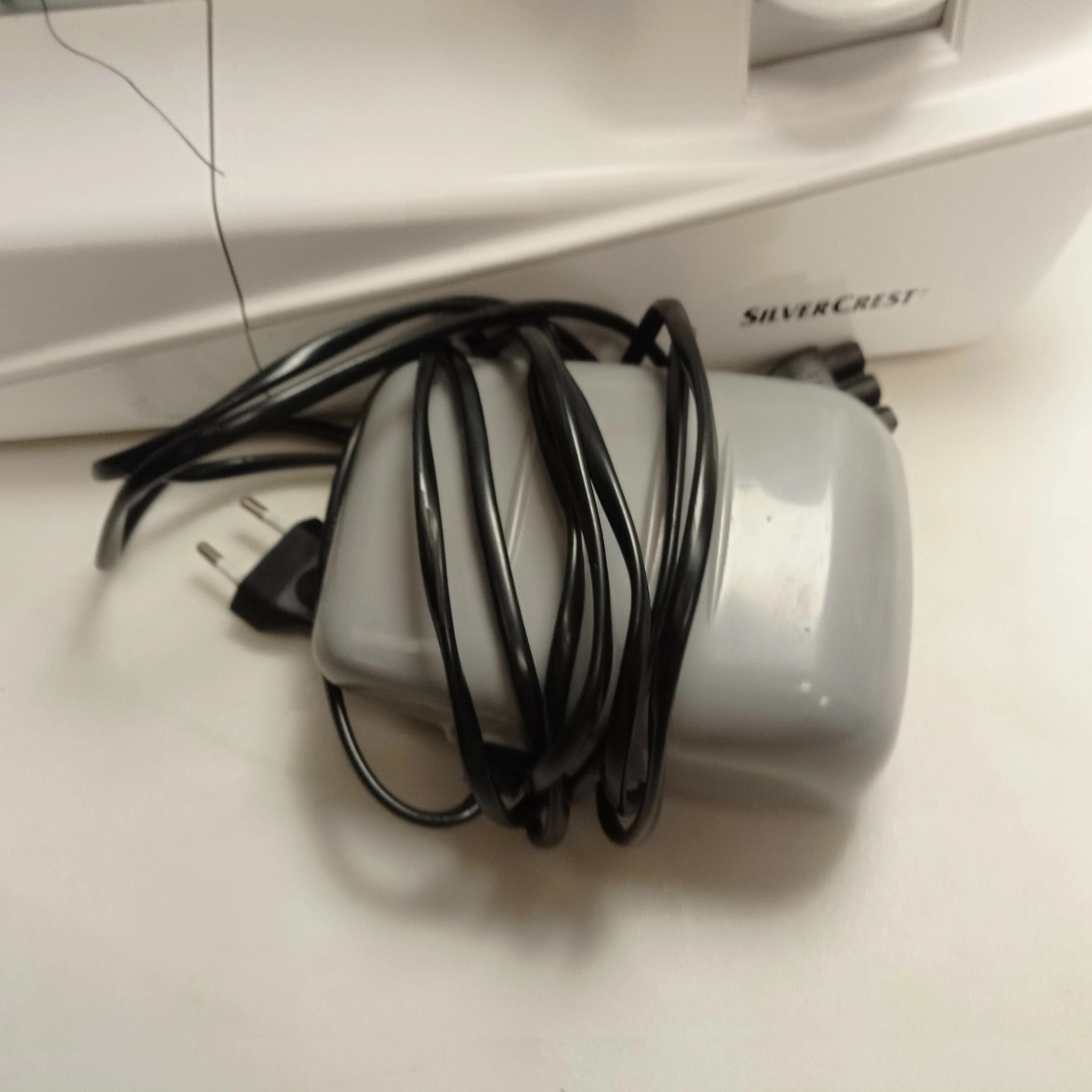 maszyna-do-szycia-silvercrest-snm-33-a1-stan-uzywany