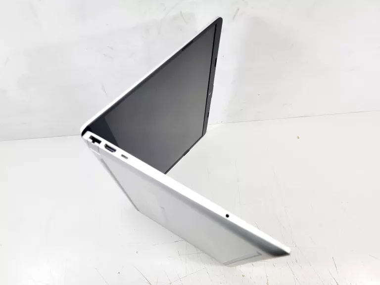 LAPTOP HP 15-DW3113NW | 8GB | INTEL I5-1135G7 2,40 GHZ | BRAK SYSTEMU