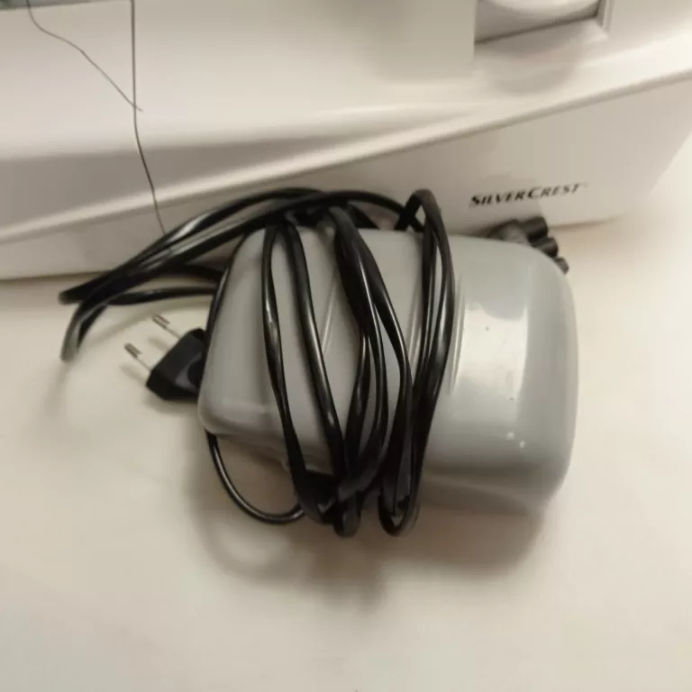 maszyna-do-szycia-silvercrest-snm-33-a1-stan-uzywany